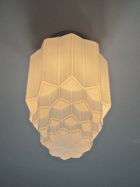 Unique antique Art Deco Lighting in the Bathroom